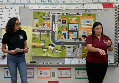 Lake Worth High JA High School Heroes Teaching at Palm Springs Elementary School